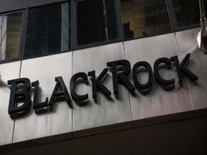 liquidity mismatch domino blackrock